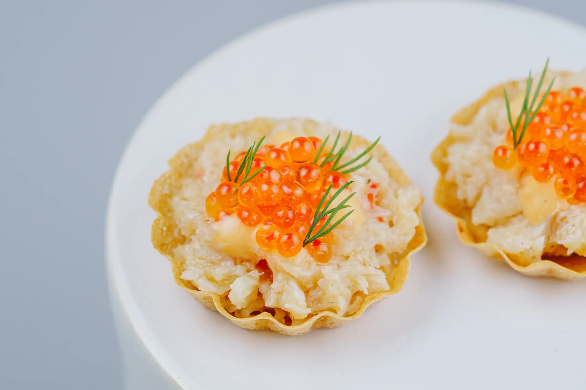 Tartaleta de lucio en escabeche y huevas